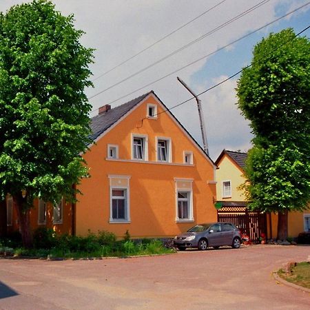 Fuenf Linden 호텔 Straupitz 외부 사진